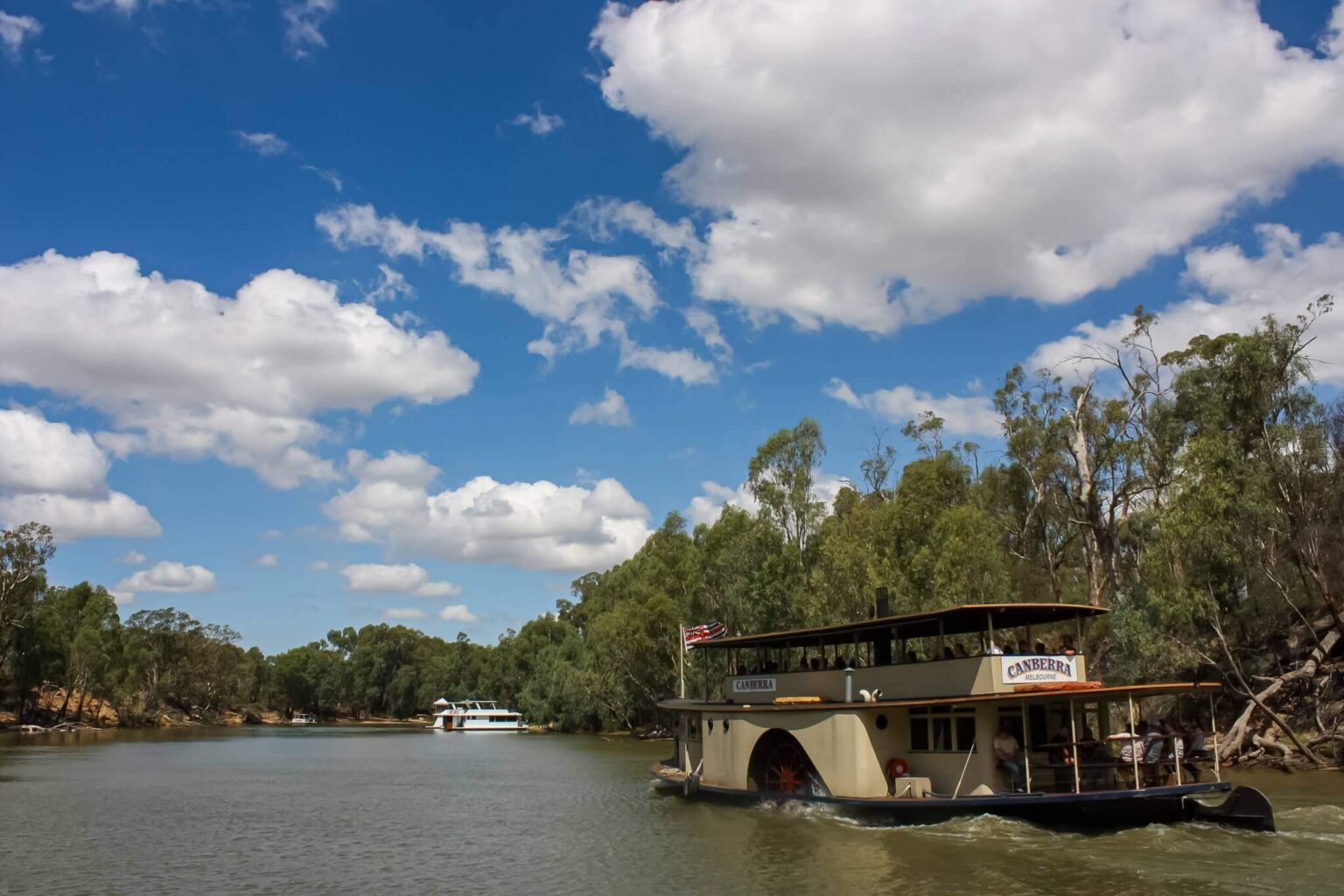 ps canberra river cruise
